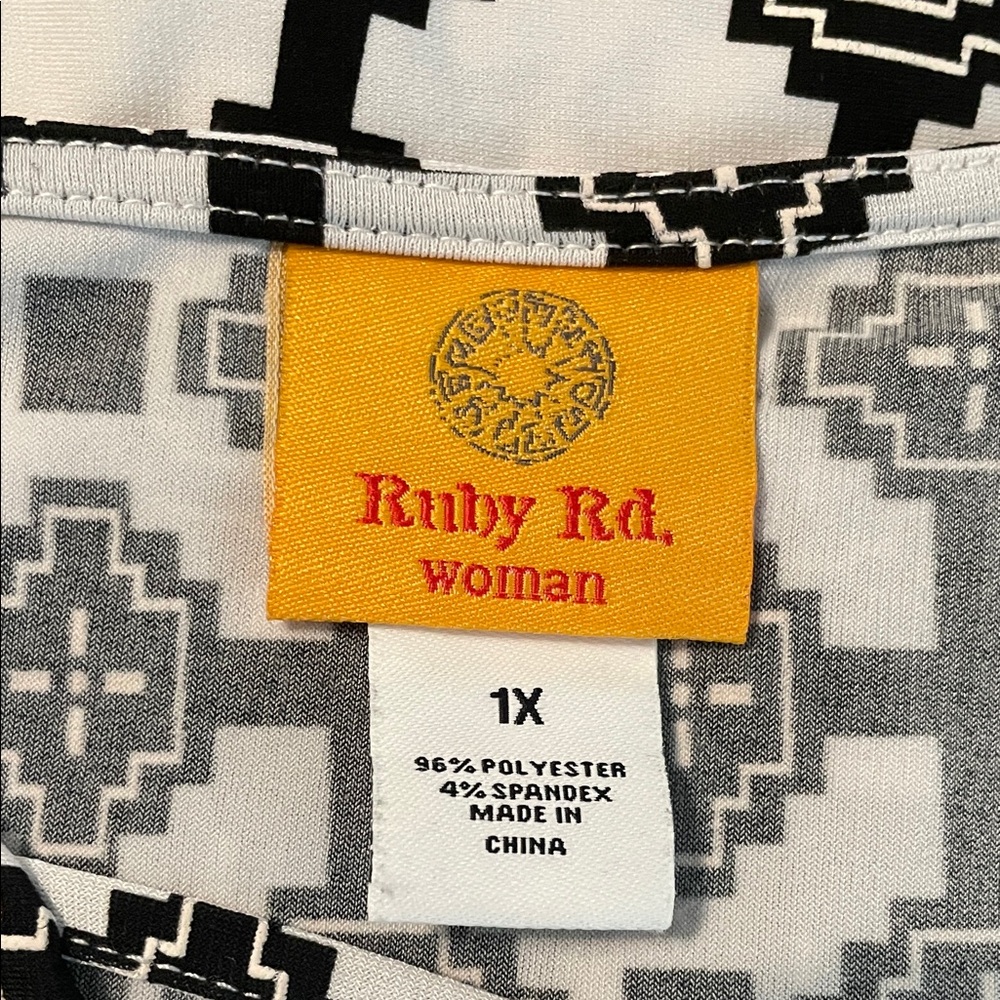 Ruby Rd. Elegant Black And White Geometric Dress - image 7